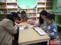 承德兴隆县第三幼儿园举办“亲子共读·走进图书馆 ” 活动