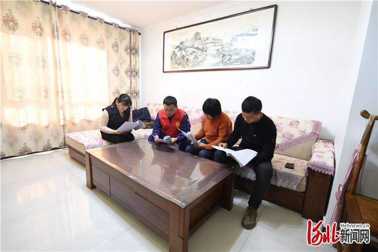 永清：退役军人带头宣讲的十九届精神