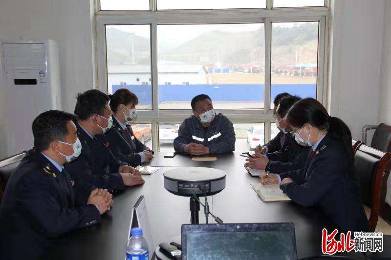 送政策 优服务 承德市双滦区税务走访新办企业