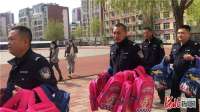 承德兴隆县公安特巡警队第二中队走进特殊教育学校传递温暖