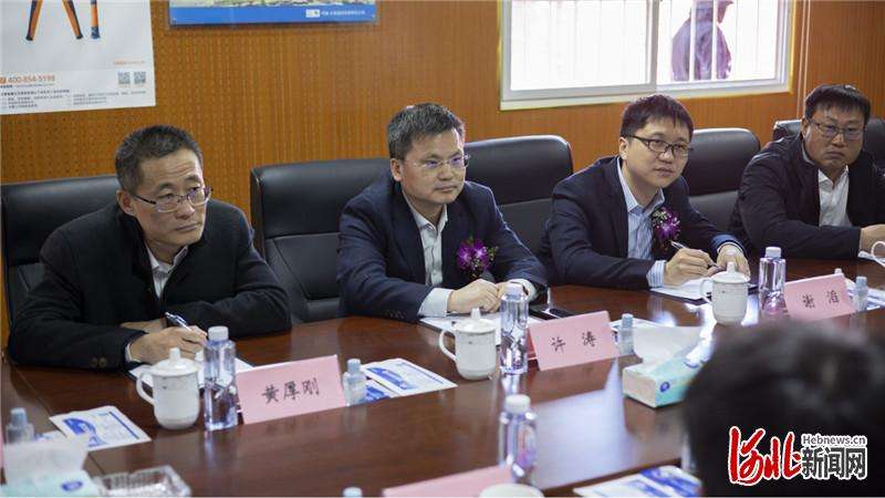 阿里巴巴张北云计算数据中心中都草原项目D、E数据机房楼交付使用