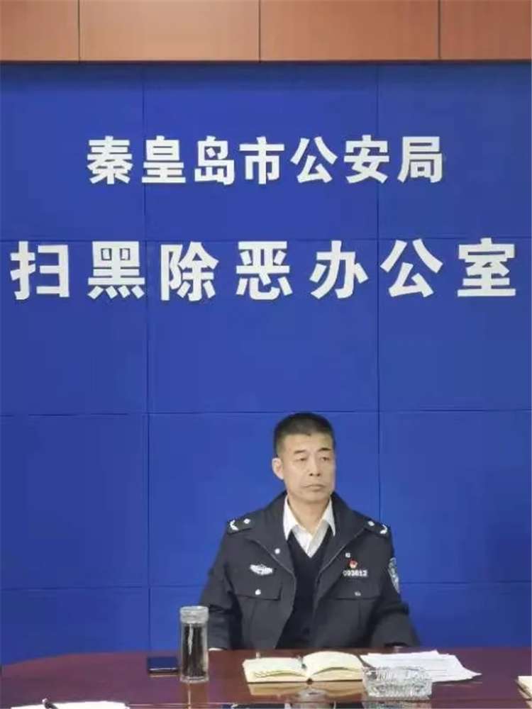 送别硬汉刑警 追思“心中最美”