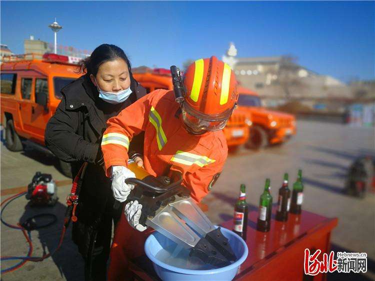 河北承德市双滦区开展生态环境保护暨“119消防宣传” 活动
