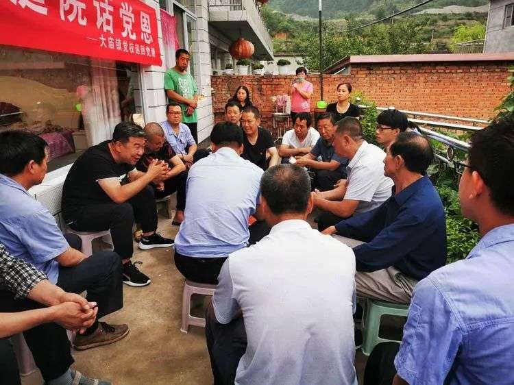 走进庭院、车间，这样的课接地气！