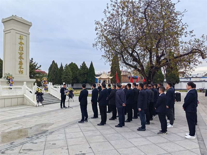 缅怀英烈伟绩 传承精神 雄安新区以多种形式祭奠缅怀先烈