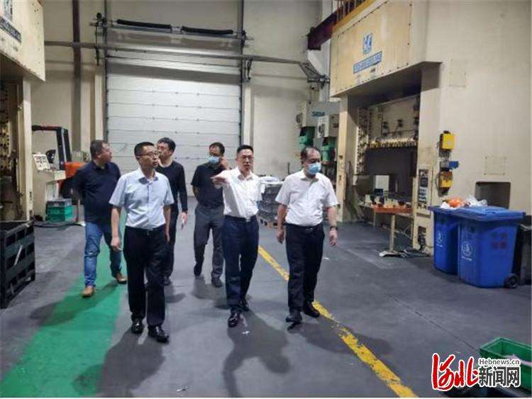 廊坊区招商团队赴无锡考察两家汽车零件上市公司