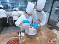 秦皇岛：瞄准就业刚需 构筑职教高地
