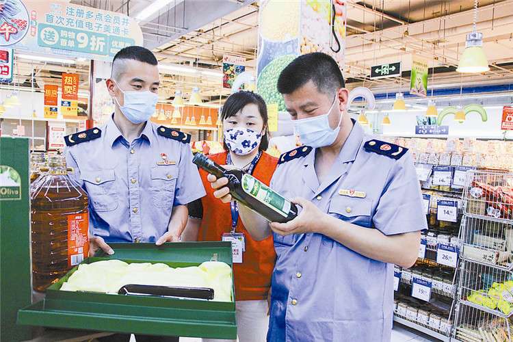 ​固安县市场监管“守查保”推进食品安全