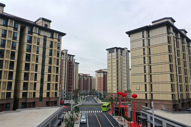 雄安新区：雄东片区安置房迎来首批回迁居民