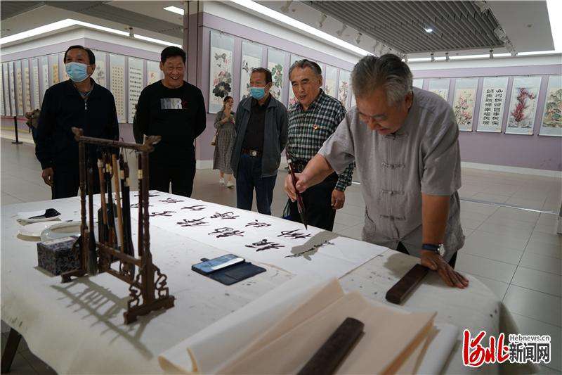 河北邯郸丛台区举办主题书画展