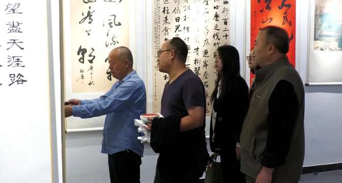 张家口怀安县举办书画展