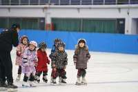 河北邢台：小朋友乐享冰雪运动