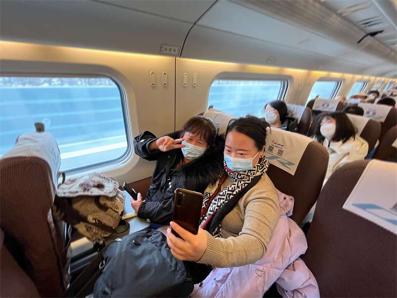 欢乐祥和过年｜喜看“双城”似“同城”——跟旅客一道感受京唐城际铁路春运