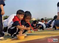 河北三河：热爱祖国 孩子们有“画”说
