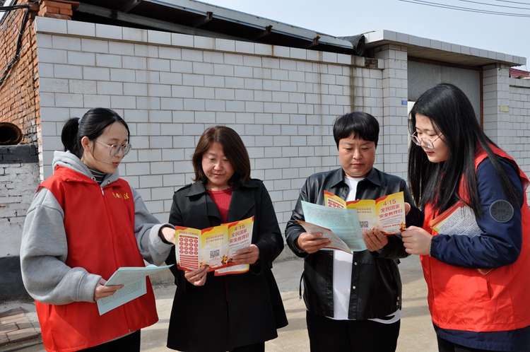 迁安开展“全民安全教育日”宣传活动