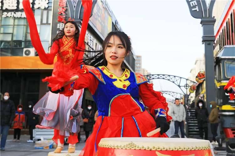 河北张家口：旅游街区迎新春