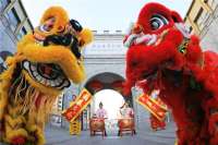 河北张家口：旅游街区迎新春