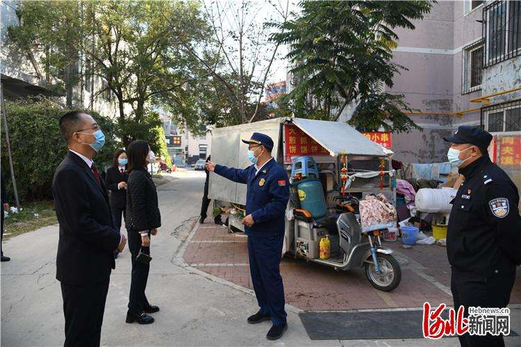 廊坊市东方学城消防救援队开展消防安全检查
