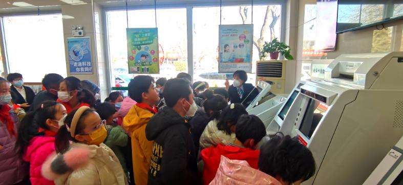 秦皇岛抚宁区开展公益研学活动