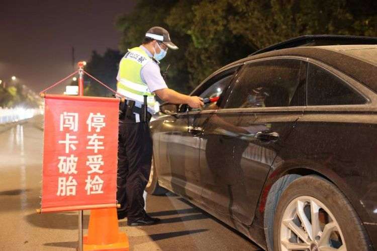 累计出动警力4.5万人次，河北交警为中秋节画出“平安圆”！