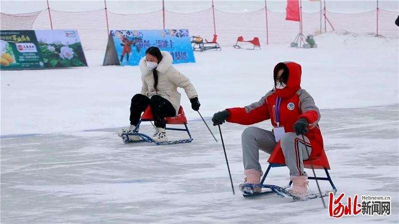 张家口：打卡冬奥场馆 体验冰雪之旅