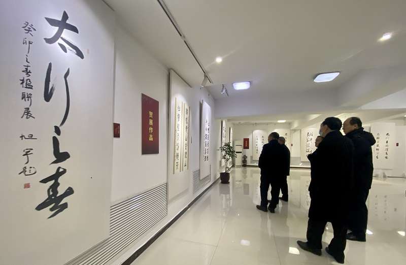 尽览楹联书画之美！第五届“太行之春”楹联书法美术作品展在石开展