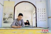 这十年丨从“练摊”到电商 宁晋农民工笔画积小致巨