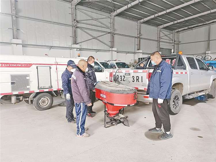 廊坊市环卫门多举措做好冬季安全作业保障