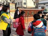 秦皇岛北戴河区育花路社区举办护苗安全在行动主题活动