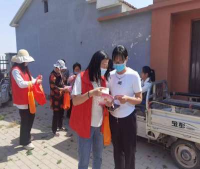 沧州开展“倡新时代婚育文化 助家庭和谐幸福”主题活动