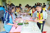 秦皇岛区第六小学以赛促教培养学生生活技能
