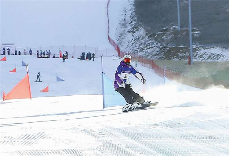 河北第四届冰雪运动会闭幕 廊坊市代表团获一金两铜