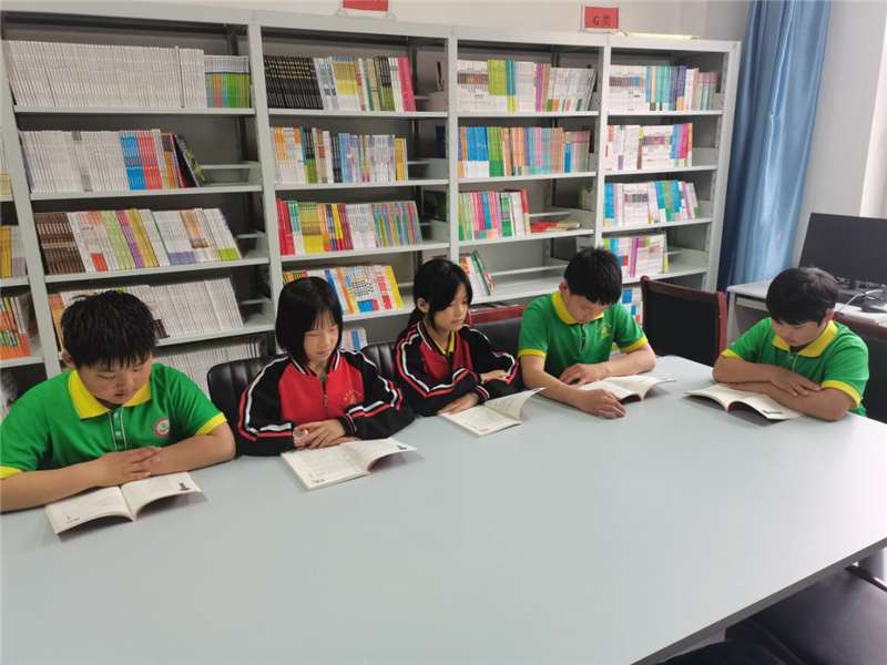 赤城各中小学、幼儿园开展“2023年护苗·绿书签”主题活动