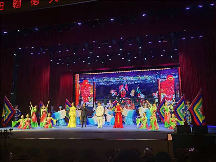 第八届京津冀京评梆戏曲汇演颁奖晚会在廊坊永清举办