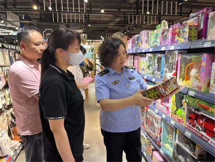廊坊区市场监督管理开展儿童用品安全行主题宣传活动
